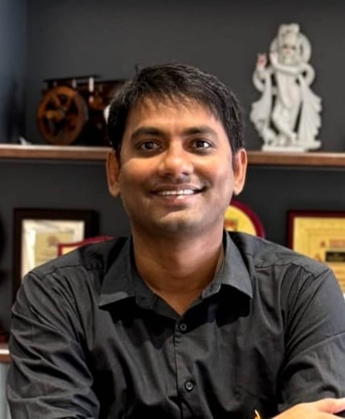 Dr. Raja Reddy Duvvuru